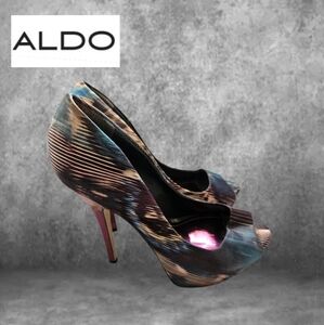 Aldo Purple/Blue Satin Peep Toe Platform Pumps Purple Metallic Heels-Size 6.5